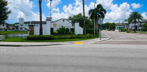 7616 NW 114th Path, Doral, Florida 33178, image 2
