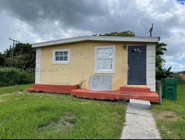 East Lake Village, 820 Rickey Jackson Blvd, Pahokee, Florida 33476, image 1