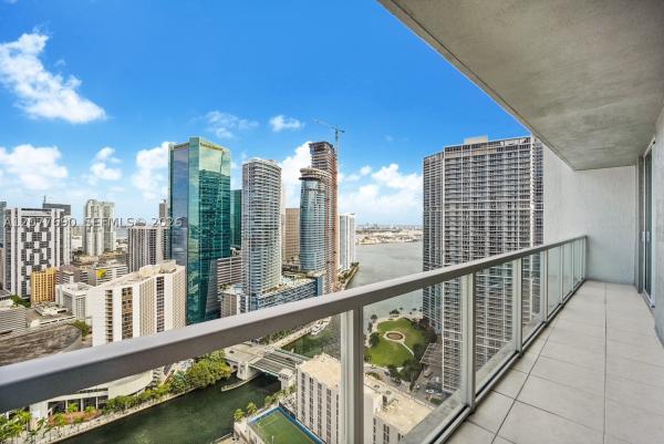 500 Brickell West, 55 SE 6th St #3901, Miami, Florida 33131, image 2
