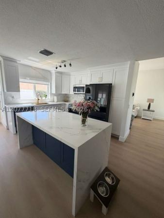 Coconut Key At Silver Lakes, 1920 NW 182nd Ter, Pembroke Pines, Florida 33029, image 3