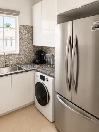 The Lorena, 830 10th St #3, Miami Beach, Florida 33139, image 1