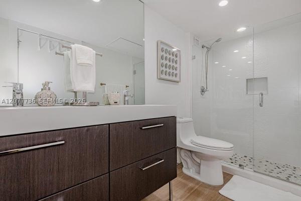 Roney Palace, 2301 Collins Ave #1242, Miami Beach, Florida 33139, image 2