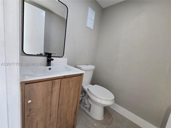Heritage Square, 17120 SW 94th Ave #404, Palmetto Bay, Florida 33157, image 3