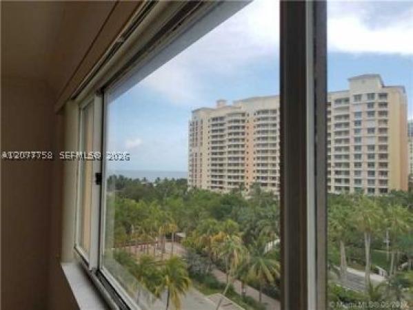 Key Biscayne, Florida 33149, image 1