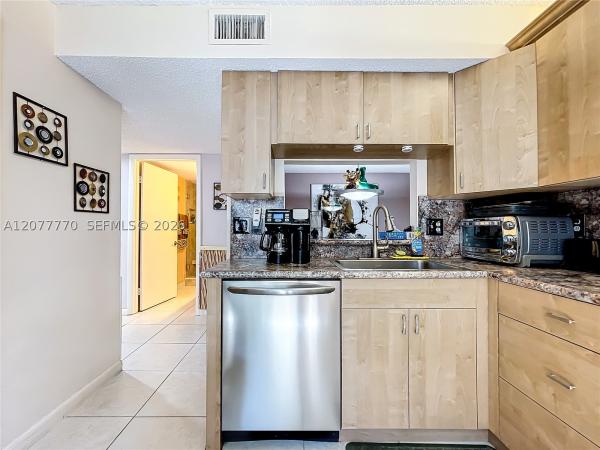 Pembridge At Lakes Of Delray, 15451 Pembridge Dr #214, Delray Beach, Florida 33484, image 1