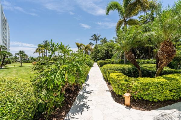 Sands Of Key Biscayne, 607 Ocean Dr #10K, Key Biscayne, Florida 33149, image 3