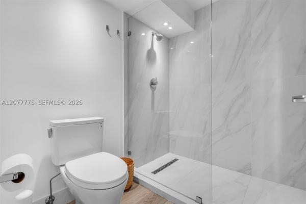 Sands Of Key Biscayne, 607 Ocean Dr #10K, Key Biscayne, Florida 33149, image 2
