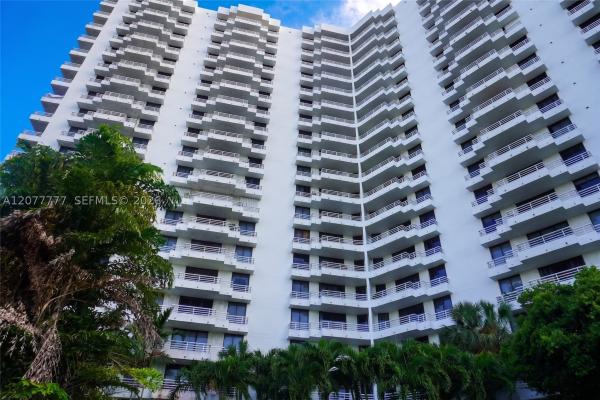 Parc Central Aventura East, 3300 NE 192nd St #1612, Aventura, Florida 33180, image 2