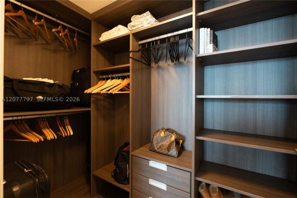 Epic Hotel & Residences, 200 Biscayne Boulevard Way #3305, Miami, Florida 33131, image 2