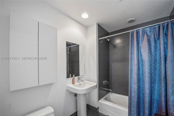 Ten Museum Park Residential, 1040 Biscayne Blvd #3203, Miami, Florida 33132, image 3