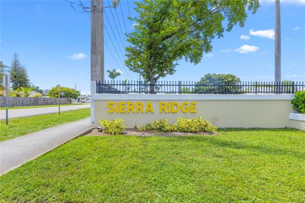 886 NE 214th Ln #04, Unincorporated Dade County, Florida 33179, image 1