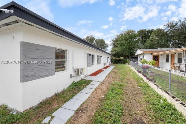 Dorsey Park, 417 NW 15th Ave #1-3, Fort Lauderdale, Florida 33311, image 2