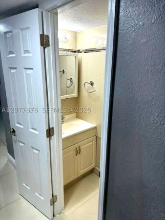 Las Villas Segovia, 5461 W 24th Ave #25, Hialeah, Florida 33016, image 3