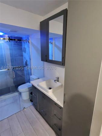 Arlen House West, 500 Bayview Dr #1723, Sunny Isles Beach, Florida 33160, image 1