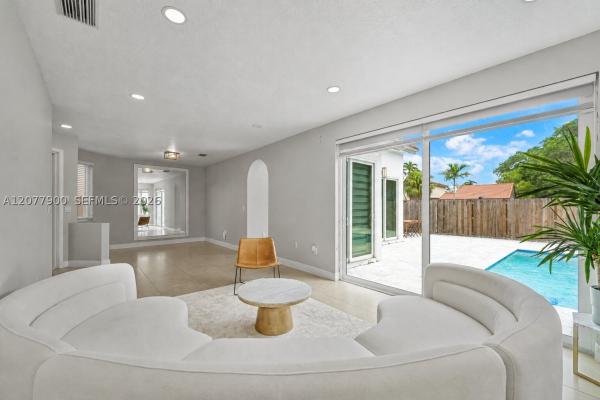 15585 SW 112th Way, Unincorporated Dade County, Florida 33196, image 3