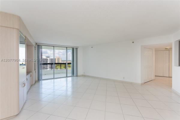 Mystic Pointe Tower 400, 3500 Mystic Pointe Dr #2202, Aventura, Florida 33180, image 3