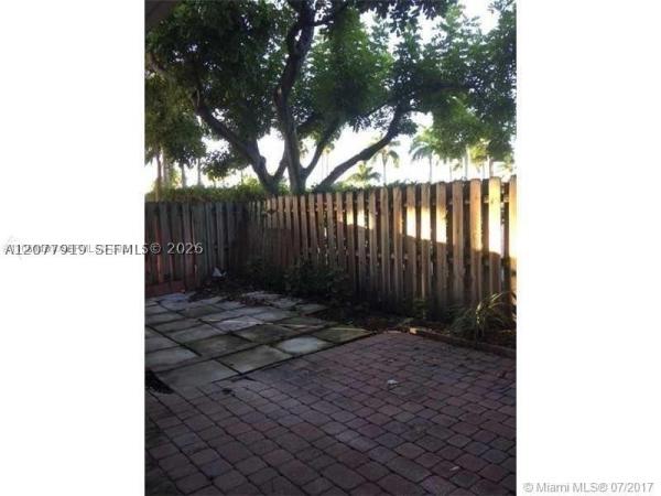 Villa Nova, 6720 Nova Dr #101-8, Davie, Florida 33317, image 2