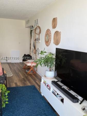 Oceanview A, 19390 Collins Ave #510, Sunny Isles Beach, Florida 33160, image 2