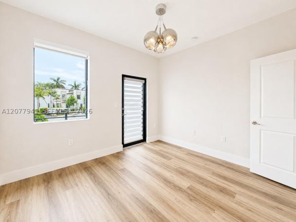 403 NE 208th Ter, Unincorporated Dade County, Florida 33179, image 3