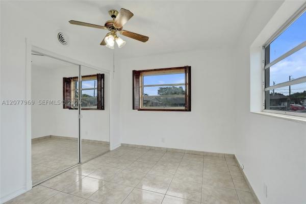 Driftwood Acres, 6761 Pershing St, Hollywood, Florida 33024, image 2