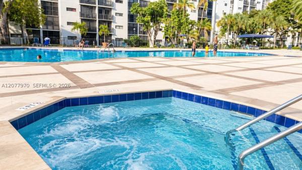 Plaza Of The Americas, 17021 N Bay Rd #318, Sunny Isles Beach, Florida 33160, image 1