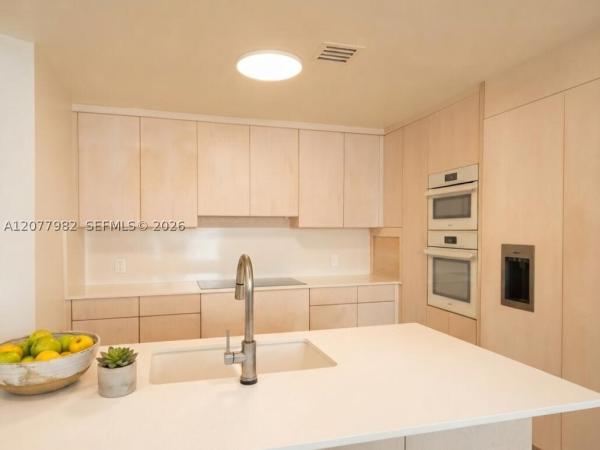 Quantum On The Bay, 1900 N Bayshore Dr #5004, Miami, Florida 33132, image 1