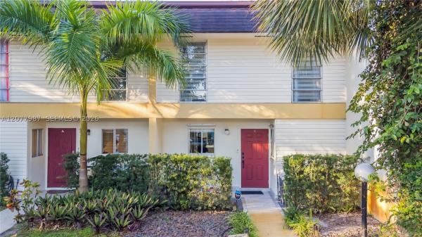 Hollywood Gardens, 3321 Simms St #13B, Hollywood, Florida 33021, image 3