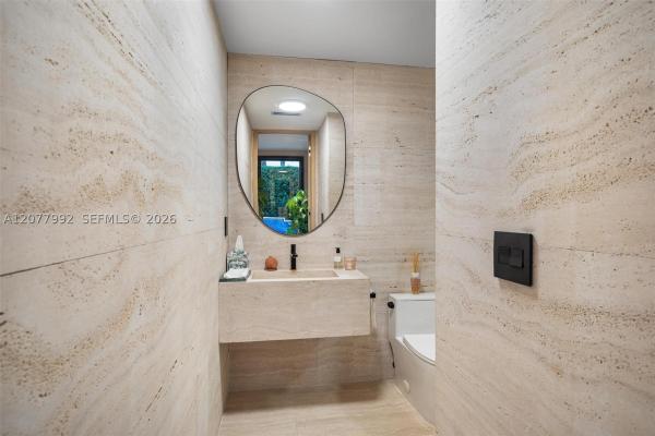 Beach View, 5170 Lagorce Dr, Miami Beach, Florida 33140, image 3