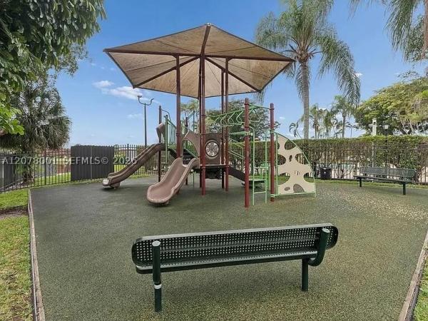 Village At Lake Pine, 1200 SW 118th Ter, Davie, Florida 33325, image 1