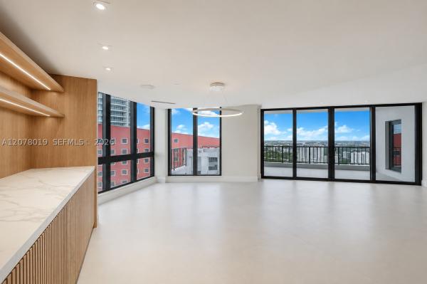Villa Regina, 1581 Brickell Ave #PH-106, Miami, Florida 33129, image 2
