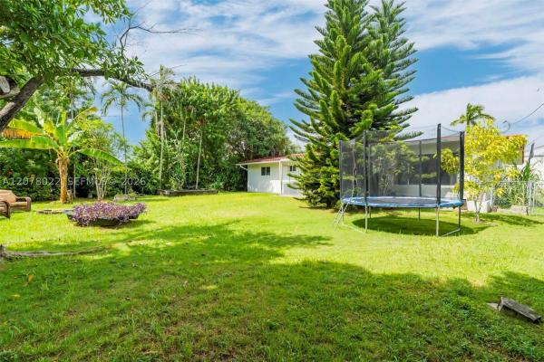 3551 SW 97th Ave, Unincorporated Dade County, Florida 33165, image 2