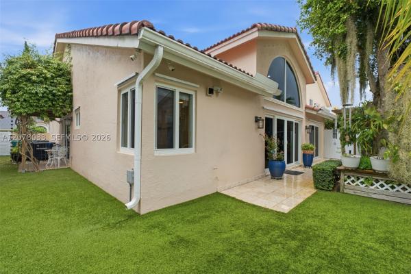 10887 SW 152nd Pl, Unincorporated Dade County, Florida 33196, image 3