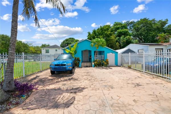 390 NE 166th St, North Miami, Florida 33162, image 3