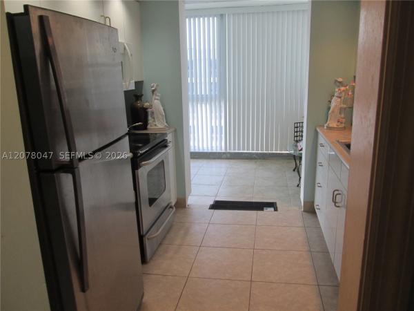3100 NE 49th St #1106, Lauderdale By The Sea, Florida 33308, image 1
