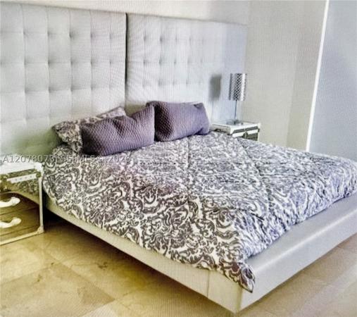 South Tower At The Point, 21055 NE 37th Ave #2404, Aventura, Florida 33180, image 3