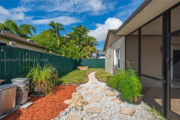 The Mews, 6526 Windsor Dr, Parkland, Florida 33067, image 2