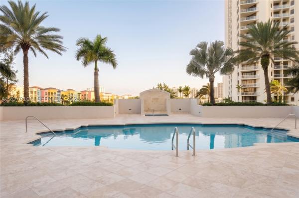 The Parc At Turnberry Isle, 19400 Turnberry Way #312, Aventura, Florida 33180, image 3
