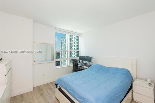 Miami, Florida 33131, image 2