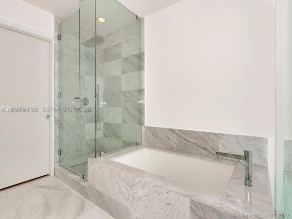 Gran Paraiso, 480 NE 31st St #4202, Miami, Florida 33137, image 1