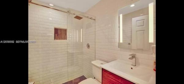174 NE 47th St #204, Miami, Florida 33137, image 2