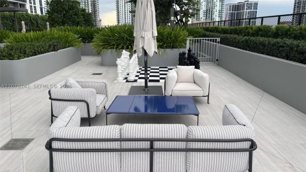 1400 Biscayne Blvd #2106, Miami, Florida 33132, image 1