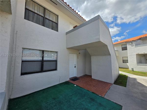 14835 SW 80th St #104-6, Unincorporated Dade County, Florida 33193, image 1