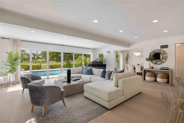 Riviera, 1201 Campo Sano Ave, Coral Gables, Florida 33146, image 2