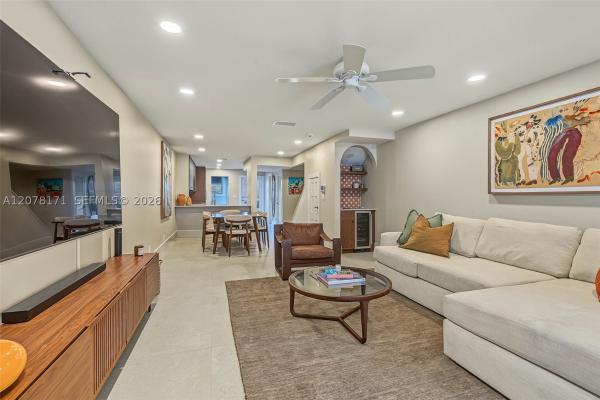 Himmarshee Place Townhouses, 825 SE 2nd St, Fort Lauderdale, Florida 33301, image 1