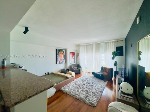 One Miami West, 325 S Biscayne Blvd #4220, Miami, Florida 33131, image 1