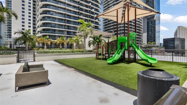 Nine At Mary Brickell Village, 999 SW 1st Ave #2004, Miami, Florida 33130, image 2