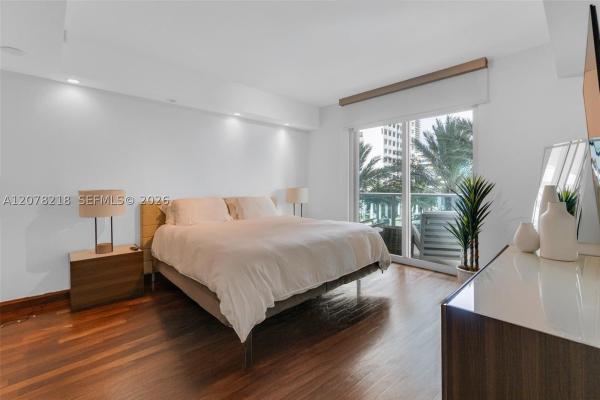 Jade Residences At Brickell Bay, 1331 Brickell Bay Dr #208, Miami, Florida 33131, image 3