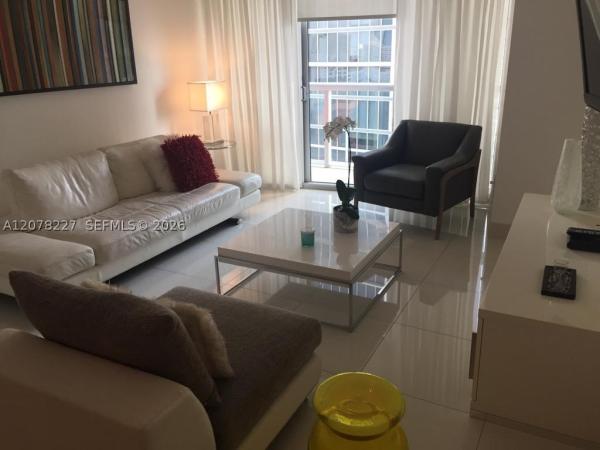 Icon Brickell Tower 3, 485 Brickell Ave #1811, Miami, Florida 33131, image 3