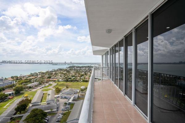 The Grandview Palace, 7601 E Treasure Dr #PH-206, North Bay Village, Florida 33141, image 3