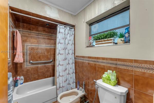 325 SW 122nd Ave, Unincorporated Dade County, Florida 33184, image 1
